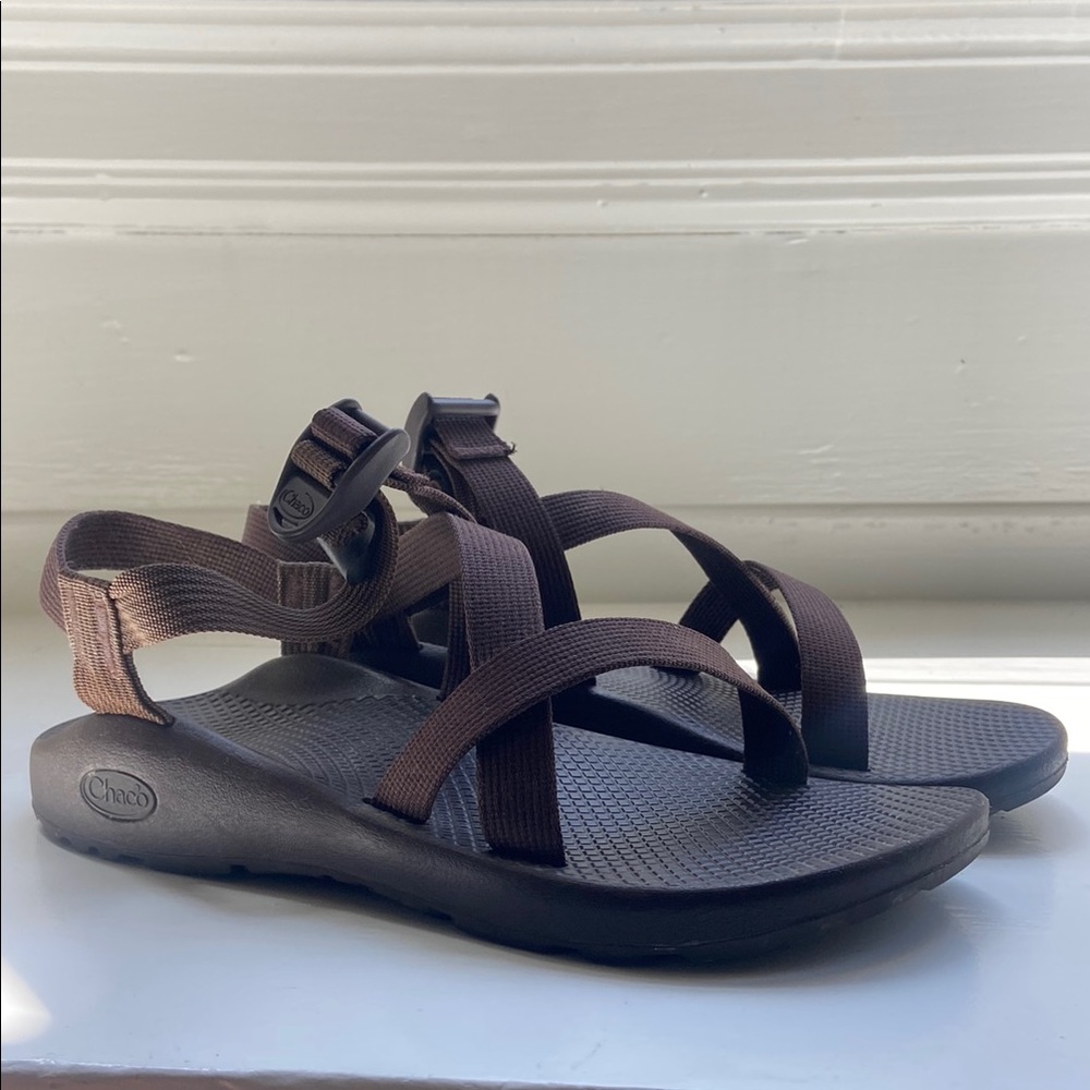 Chaco’s Sandals Dark Brown Women’s 9 or Men’s 7
